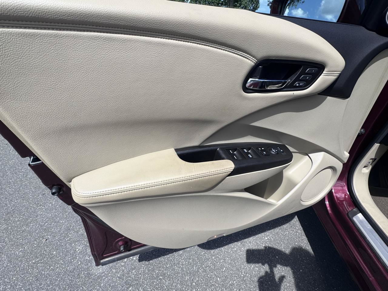 Used 2013 Acura RDX w/ Technology Package FWD image 16
