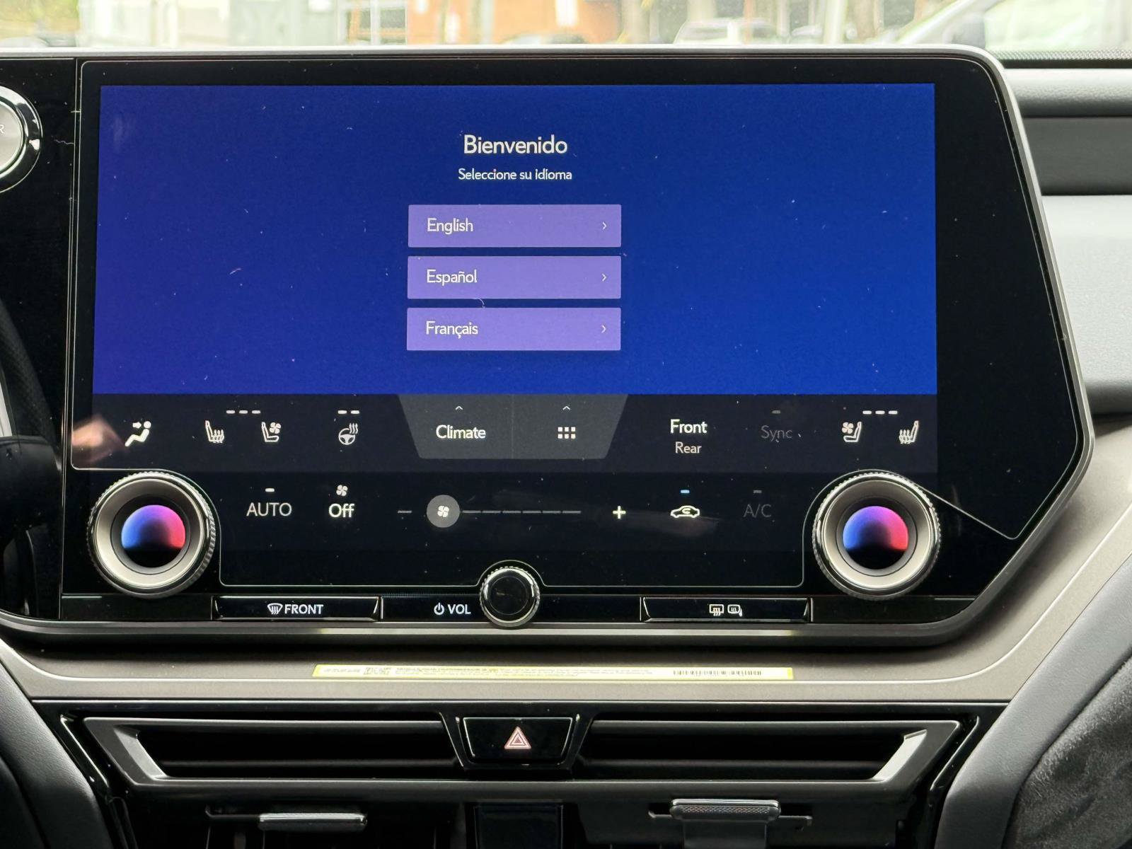 New 2026 Lexus TX 500h AWD image 4