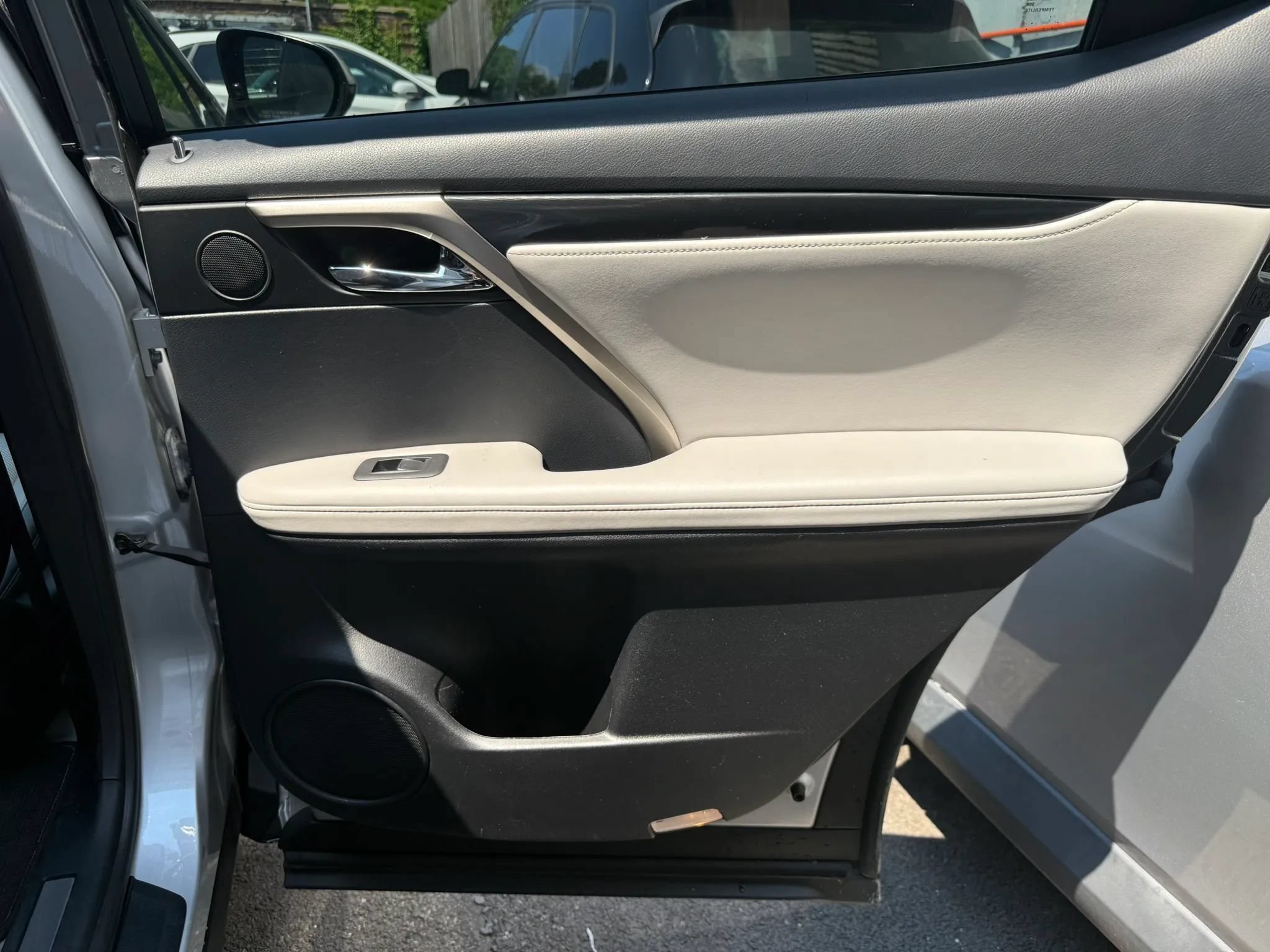 Used 2019 Lexus RX 350 AWD w/ Accessory Package image 21