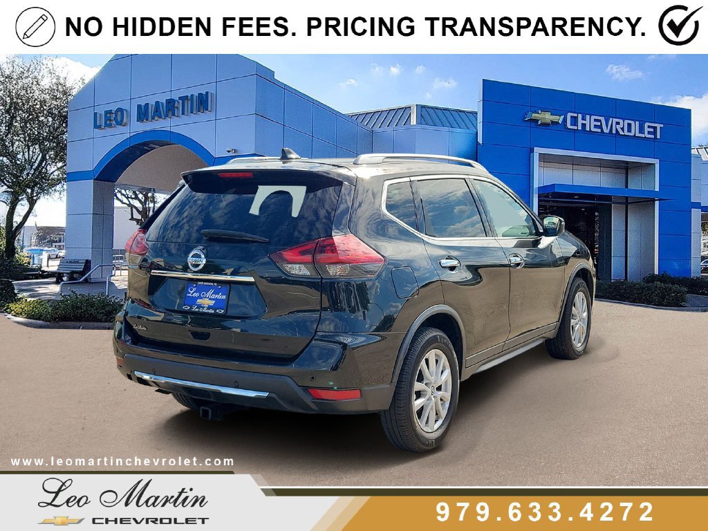Used 2020 Nissan Rogue SV AWD/4WD image 3