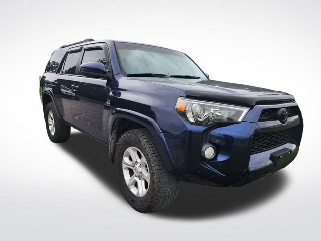 Used 2015 Toyota 4Runner SR5 AWD/4WD image 6