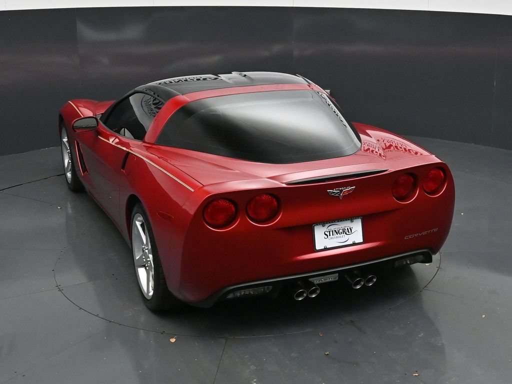 Used 2005 Chevrolet Corvette Coupe w/ Preferred Equipment Group RWD image 24