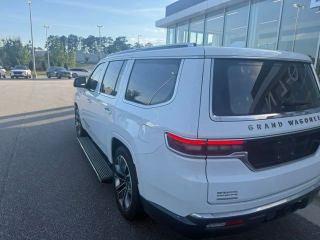 Used 2022 Jeep Grand Wagoneer Series III w/ Rear Seat Video Group 1 AWD/4WD image 8