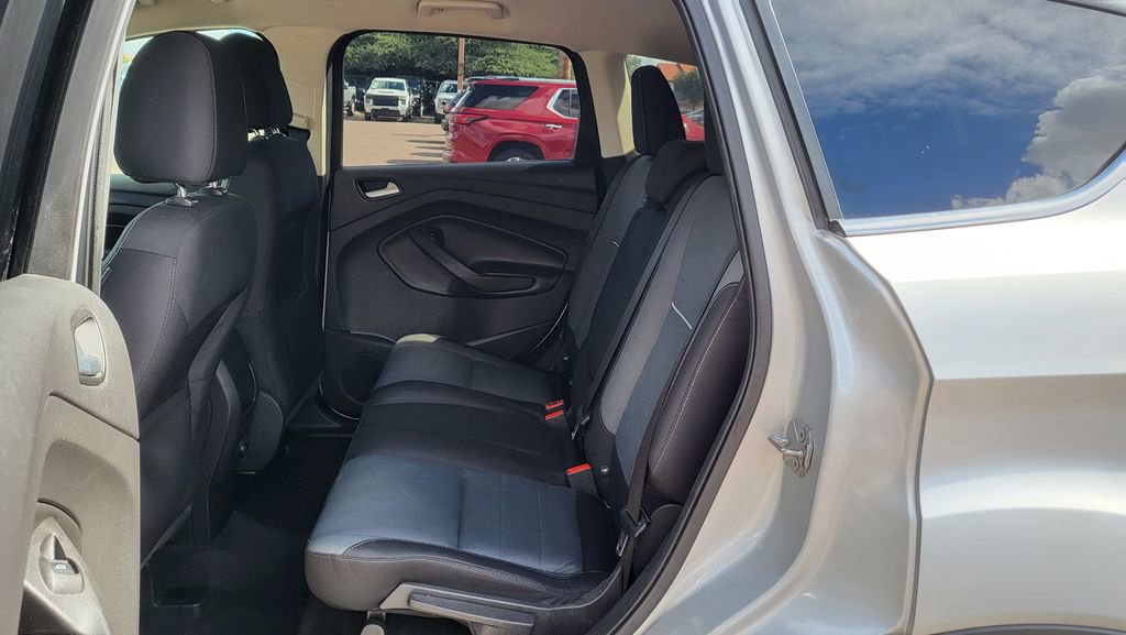 Used 2015 Ford Escape SE image 22