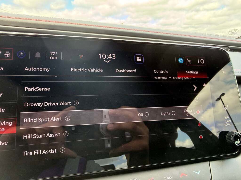 New 2025 Dodge Charger R/T w/ Quick Order Package 25M R/T image 27