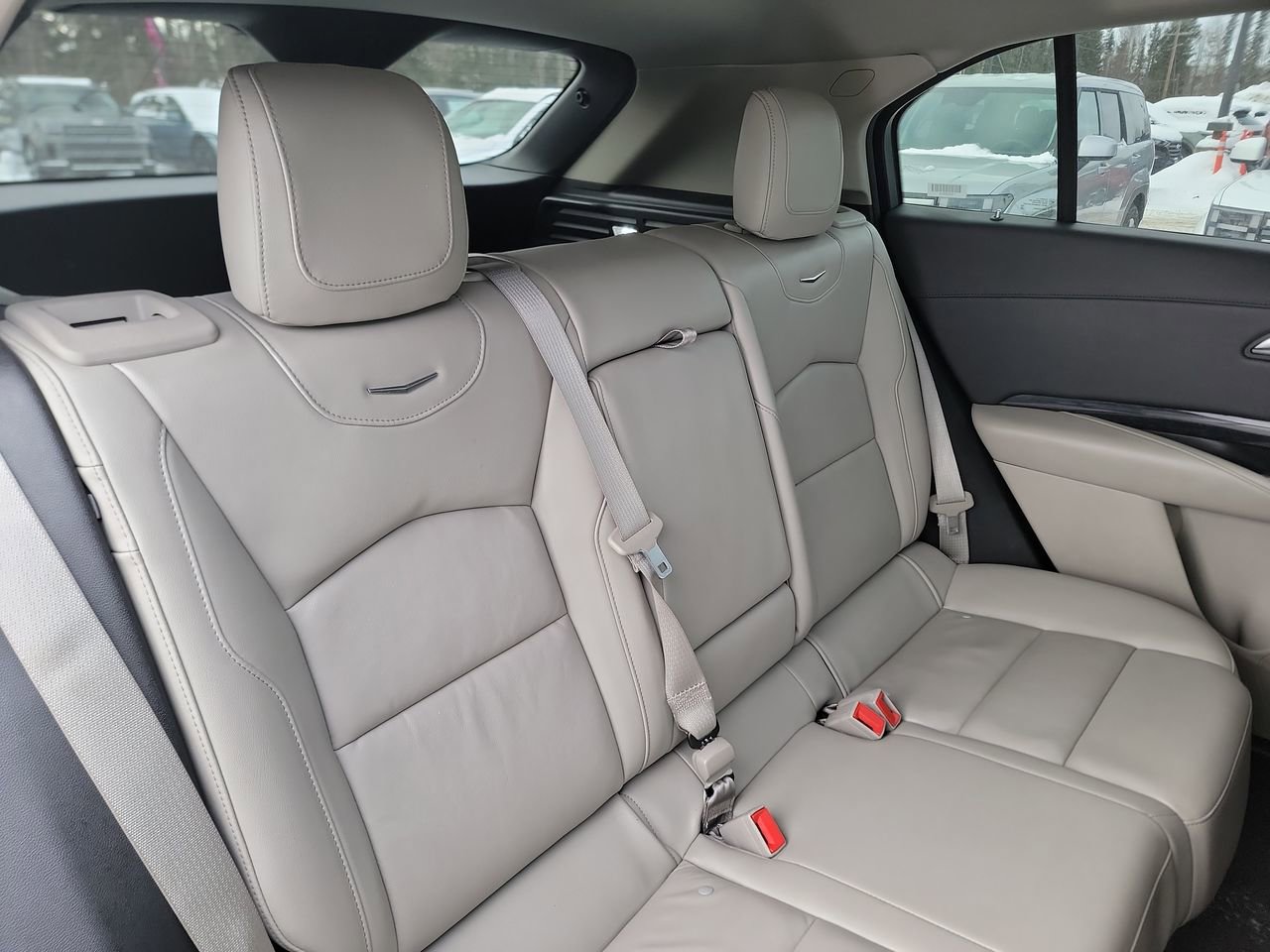 Used 2023 Cadillac XT4 Premium Luxury AWD/4WD image 20