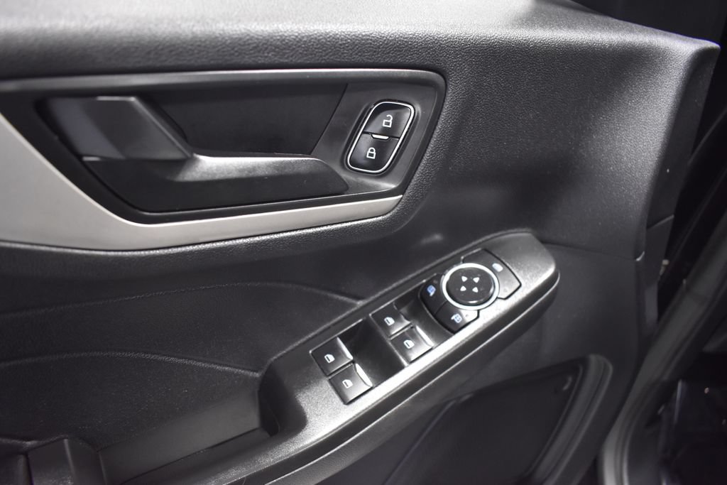 Used 2022 Ford Escape SE w/ Convenience Package FWD image 16