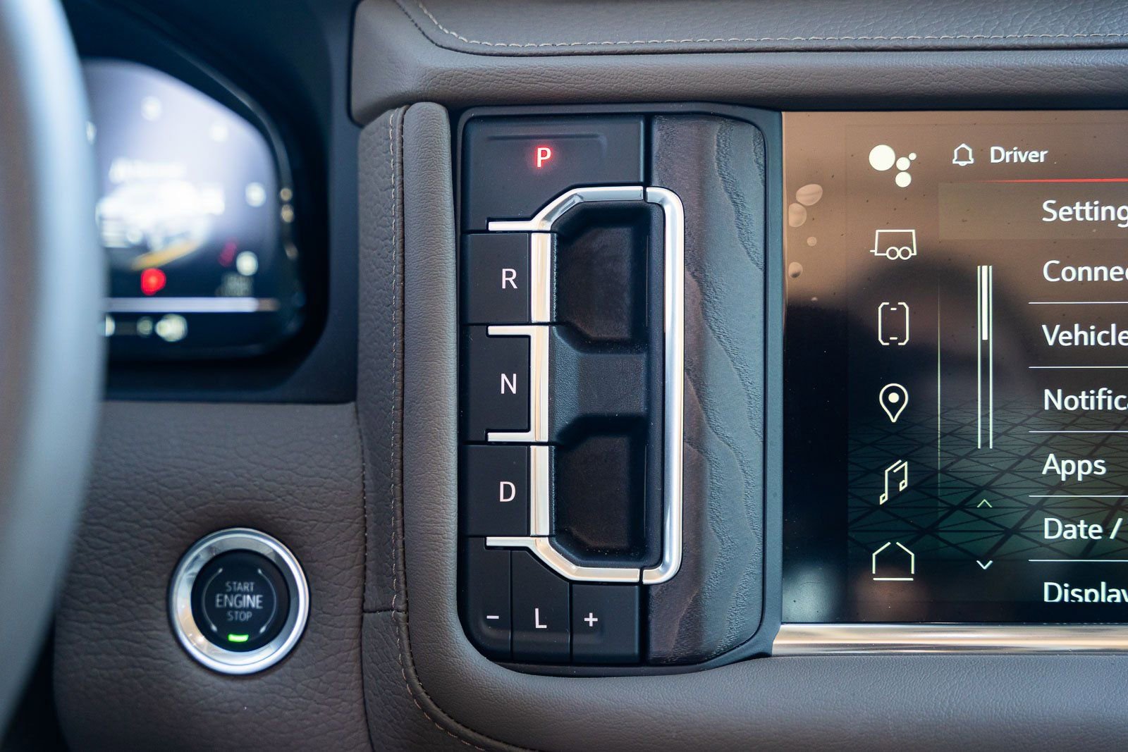 Used 2024 GMC Yukon XL Denali w/ Max Trailering Package image 30