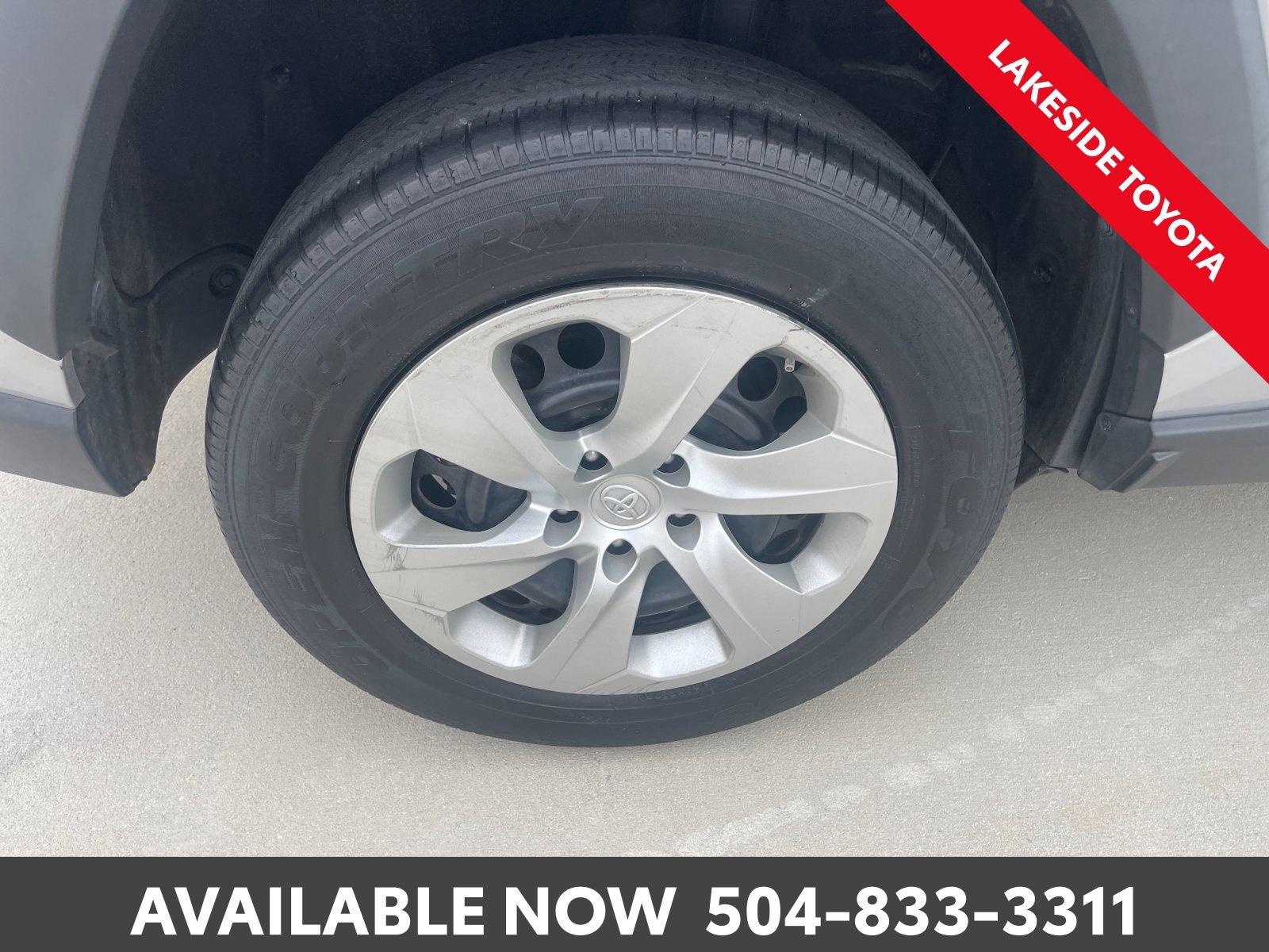 Used 2021 Toyota RAV4 LE image 13