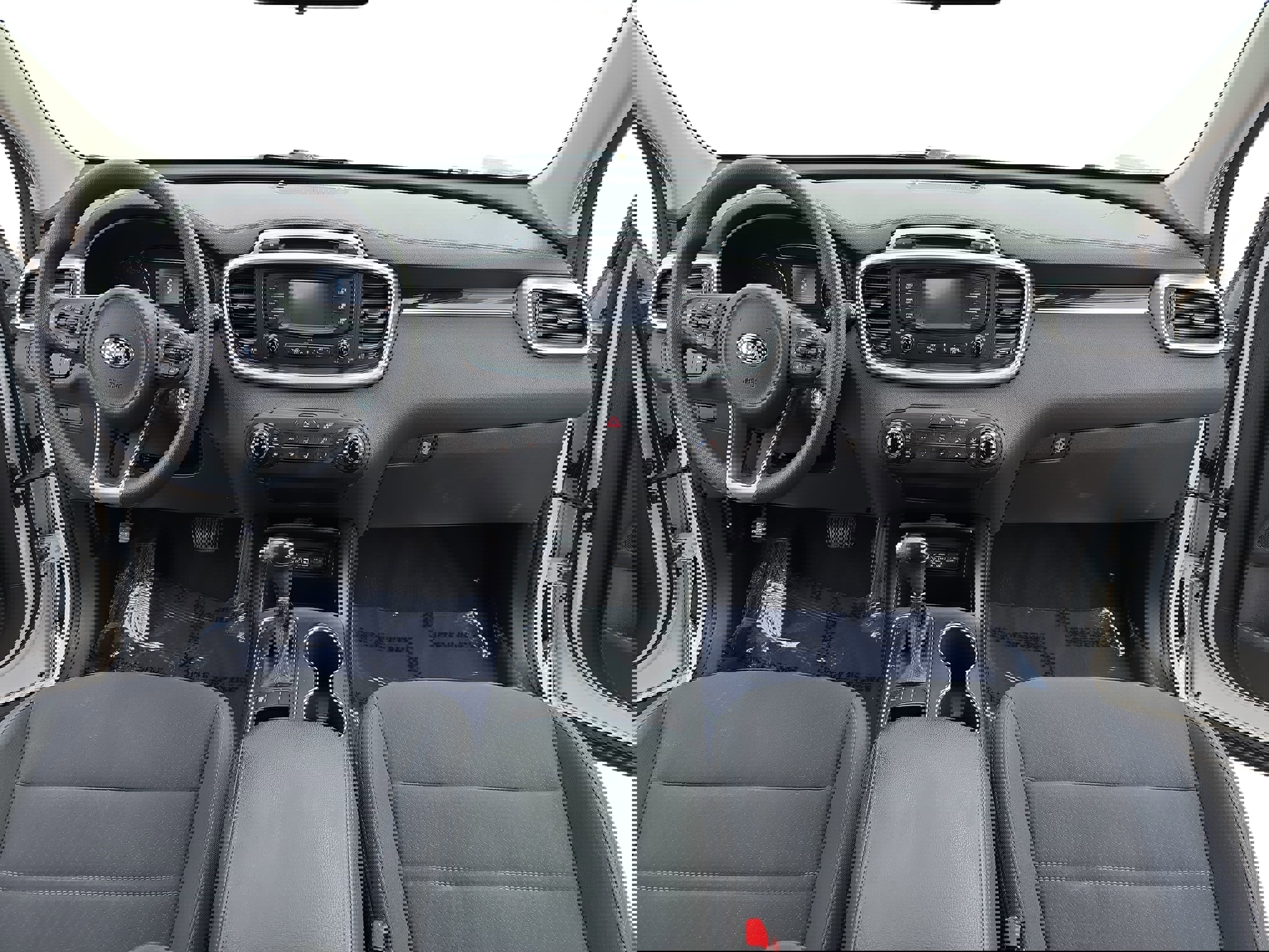 Used 2016 Kia Sorento LX image 9