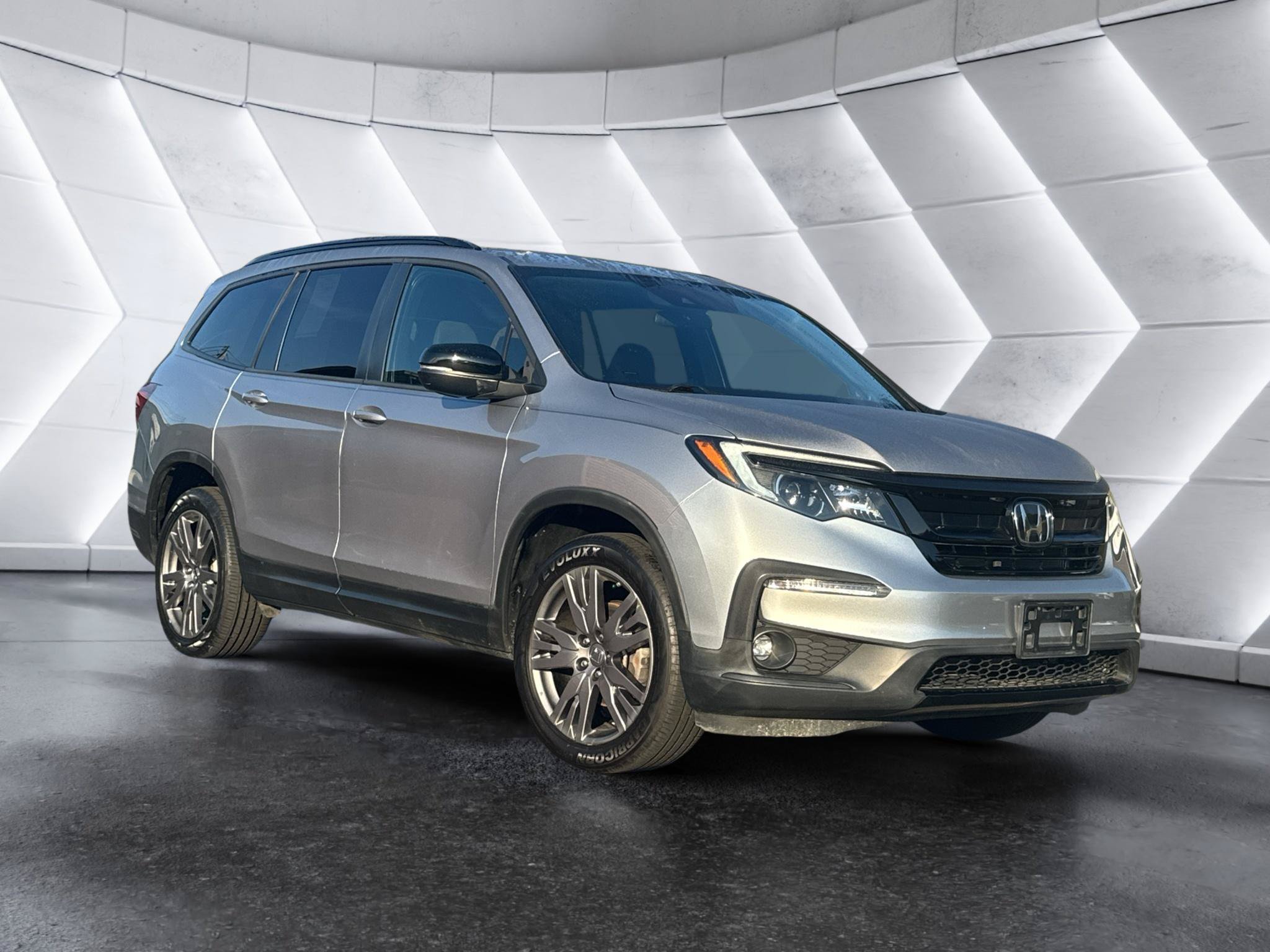 Used 2022 Honda Pilot Sport image 3