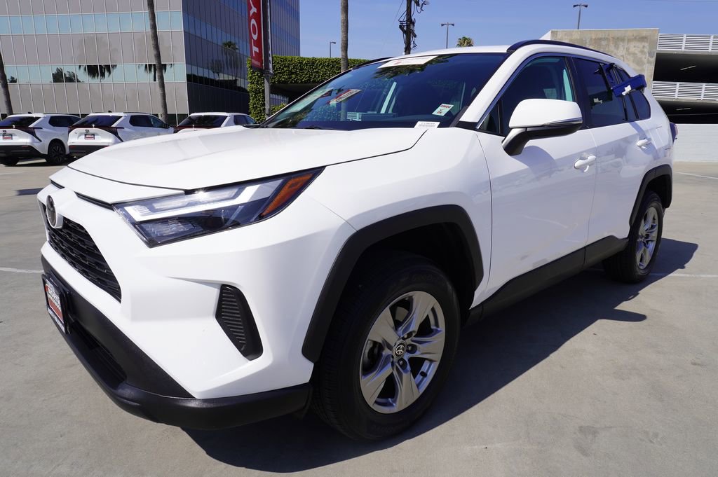 Certified 2024 Toyota RAV4 XLE image 4