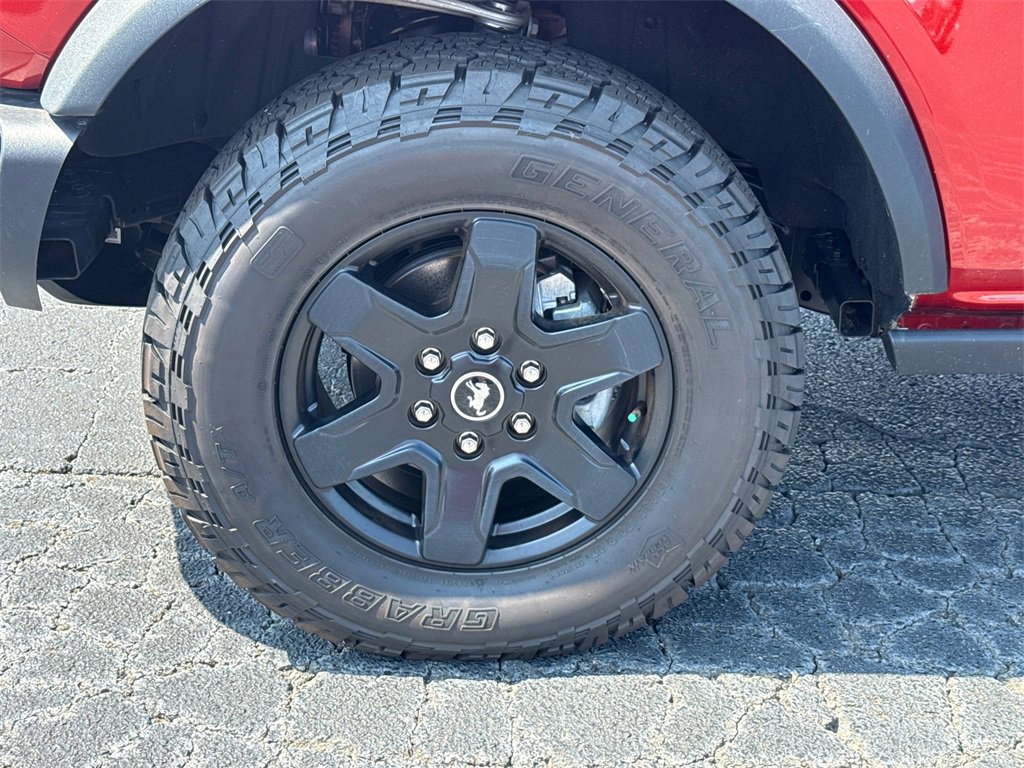 Certified 2024 Ford Bronco Black Diamond image 11