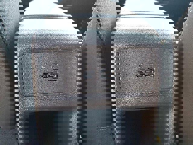 Used 2025 Buick Envista Preferred w/ Advanced Safety Package image 11