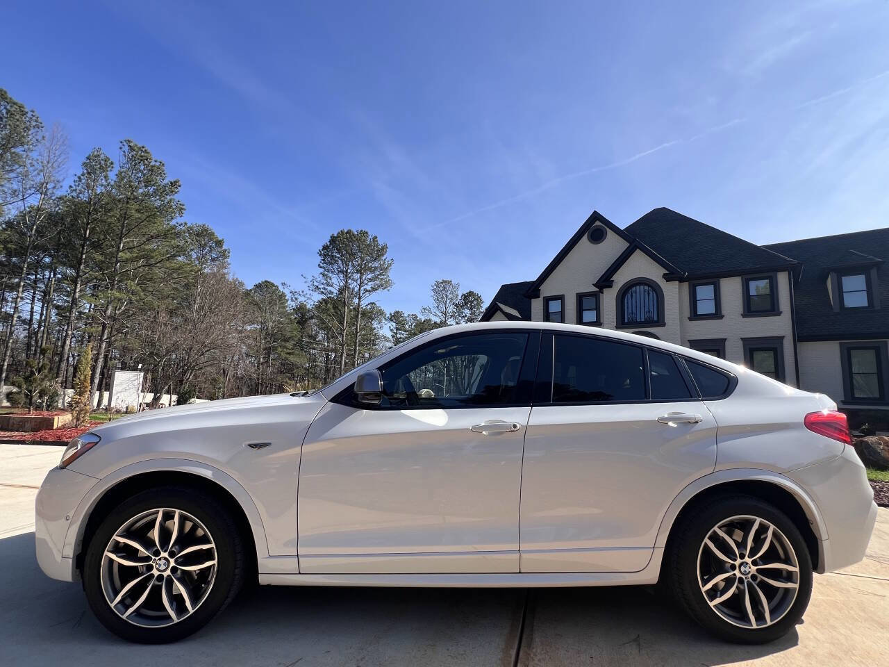Used 2018 BMW X4 M40i image 5