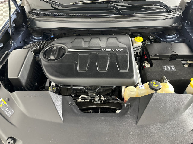 Used 2019 Jeep Cherokee Limited AWD/4WD image 37