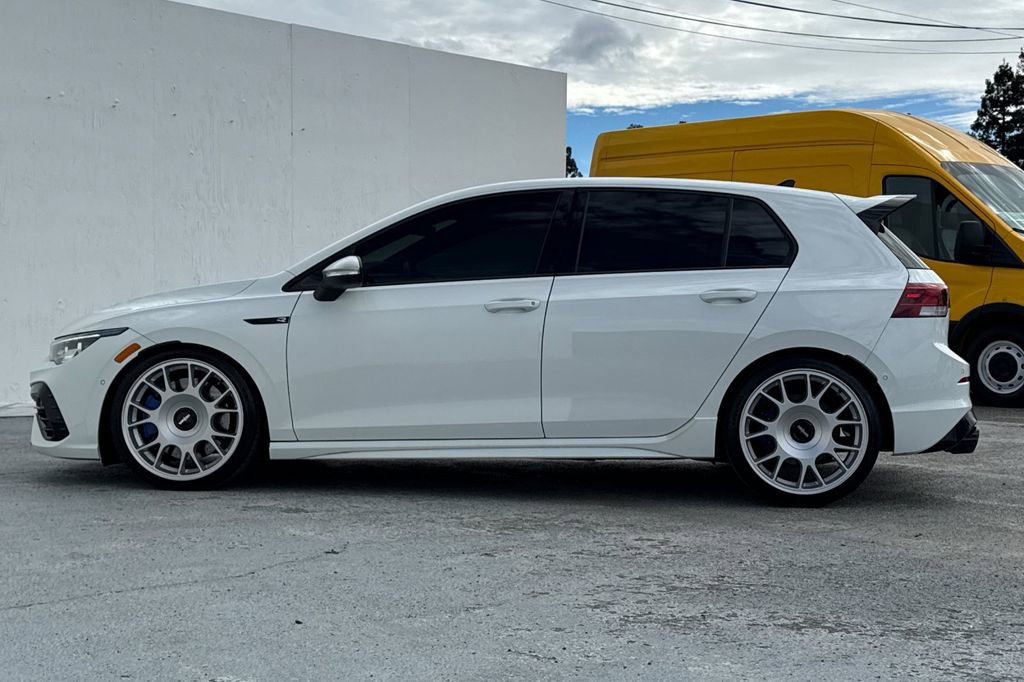 Used 2023 Volkswagen Golf R image 6