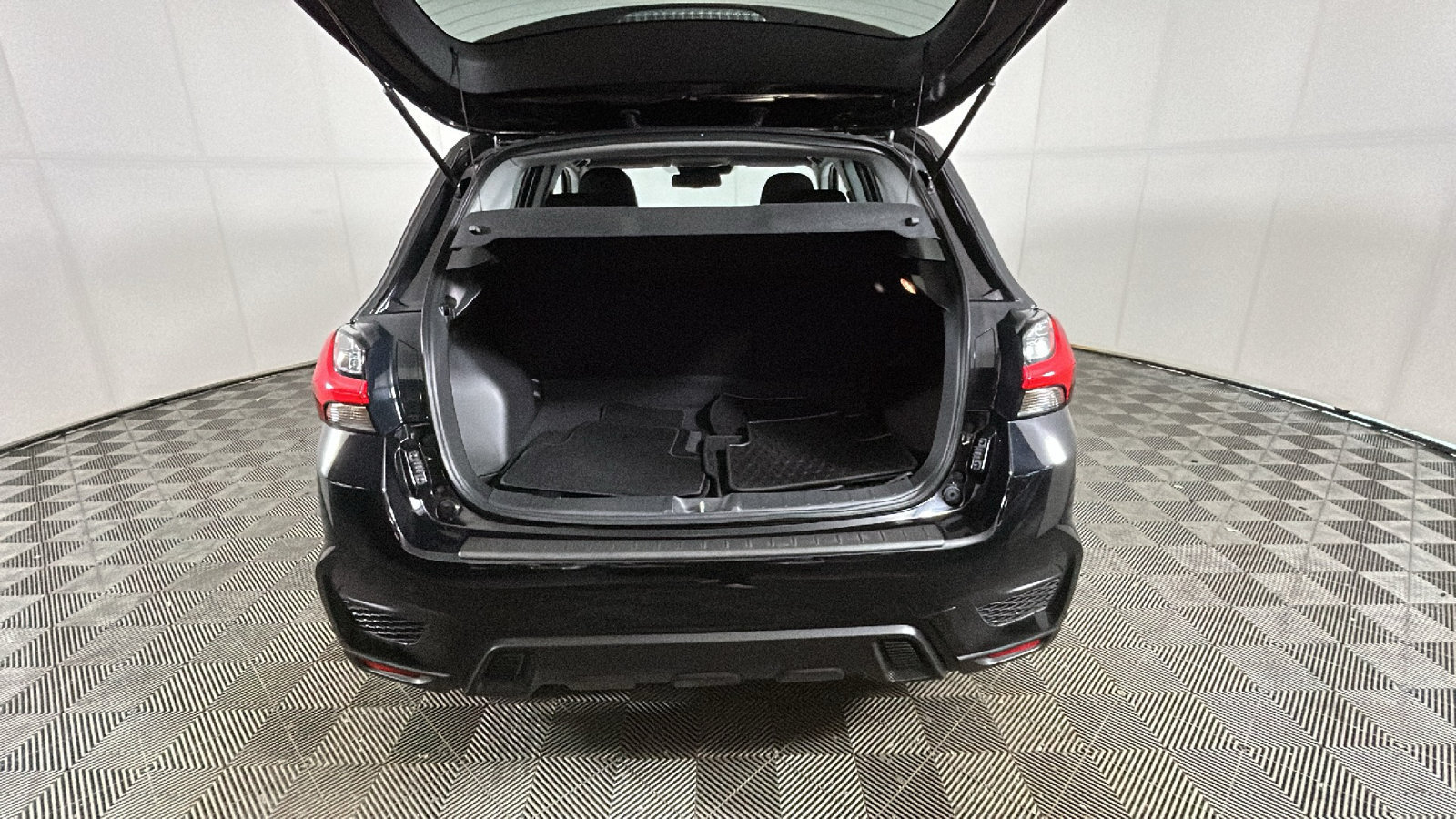 Used 2026 Mitsubishi Outlander Sport ES AWD/4WD image 30