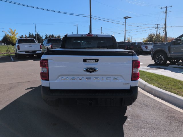 Certified 2023 Ford Maverick XLT w/ Equipment Group 300A Standard AWD/4WD image 4