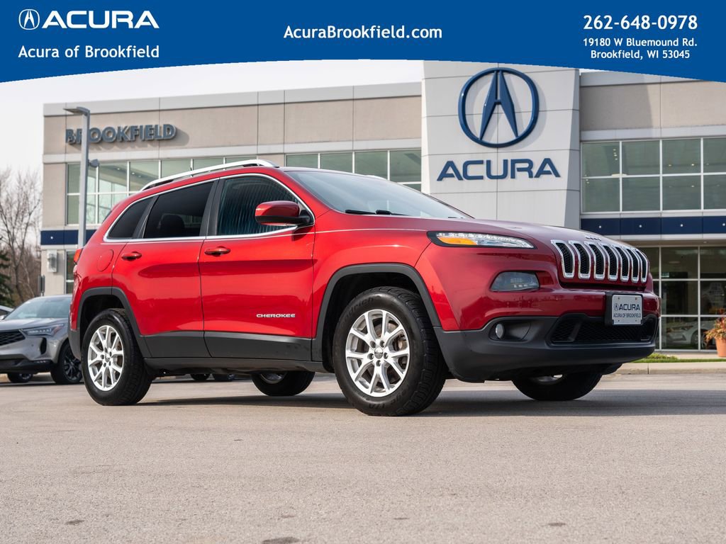Used 2017 Jeep Cherokee Latitude w/ Comfort/Convenience Group image 1