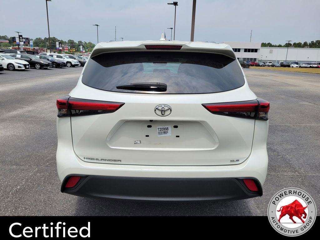 Used 2020 Toyota Highlander XLE FWD image 5