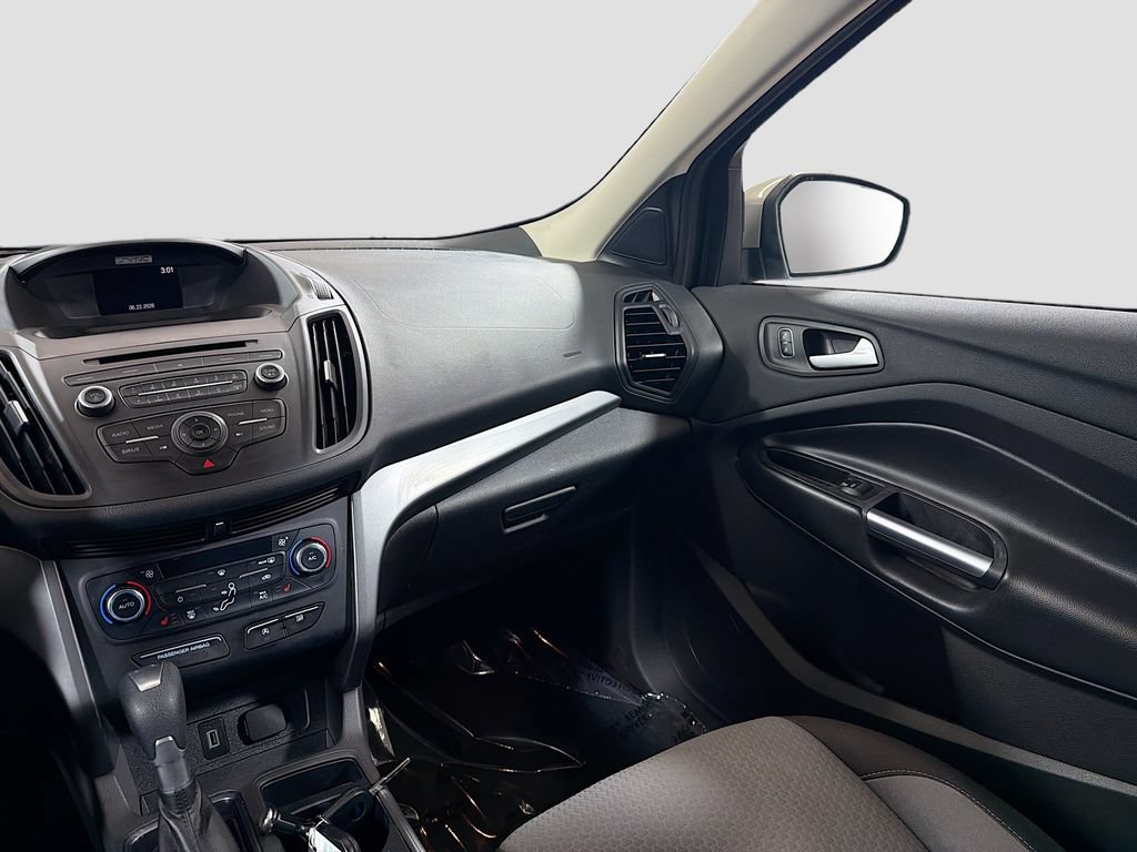 Used 2017 Ford Escape SE w/ SE Cold Weather Package FWD image 23