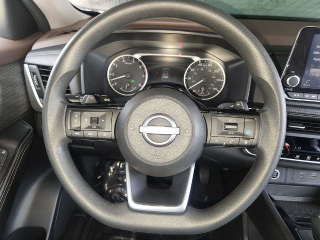 Certified 2023 Nissan Rogue SV FWD image 22
