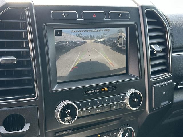 Used 2018 Ford Expedition Max Limited RWD image 14