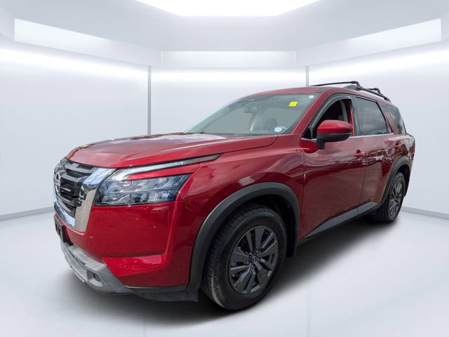 Used 2024 Nissan Pathfinder SV AWD/4WD image 7
