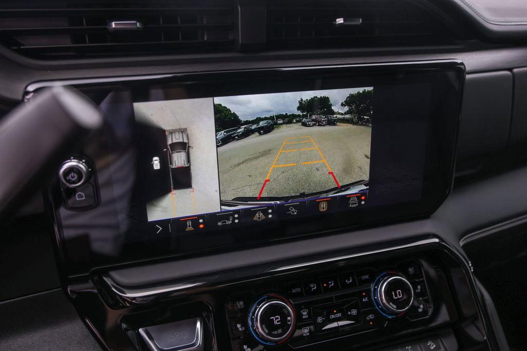 Used 2025 GMC Sierra 2500 AT4X image 20