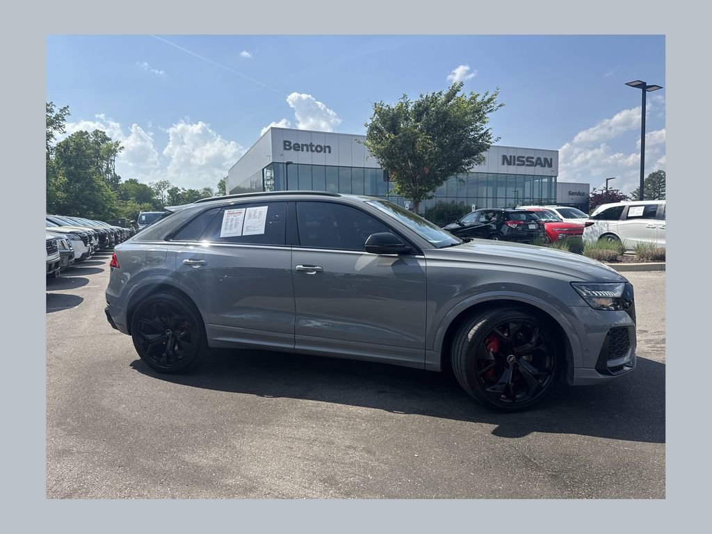 Used 2022 Audi RS Q8 AWD/4WD image 1