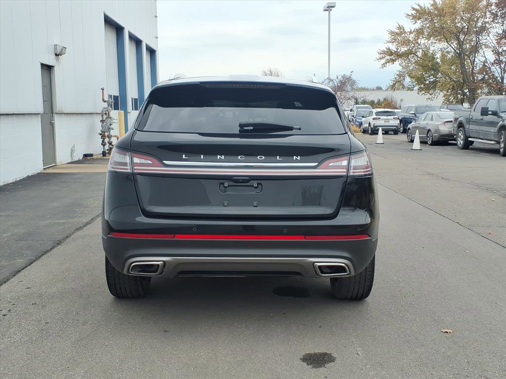 Certified 2023 Lincoln Nautilus Reserve w/ Monochromatic Package image 5