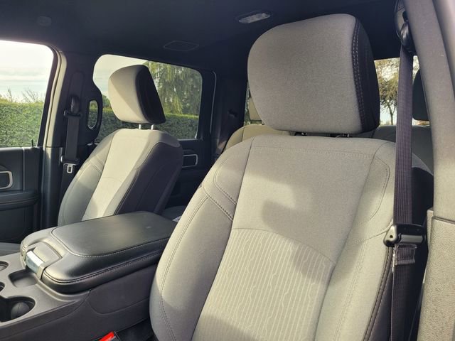 Used 2024 RAM 2500 Big Horn w/ Bed Utility Group image 11