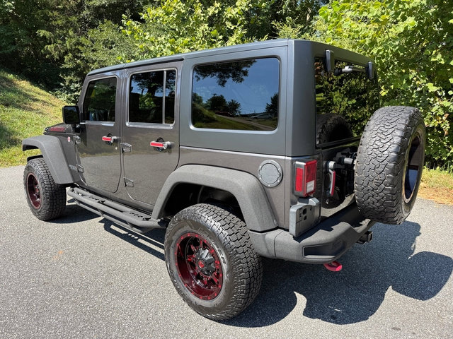Used 2017 Jeep Wrangler Unlimited Rubicon AWD/4WD image 8