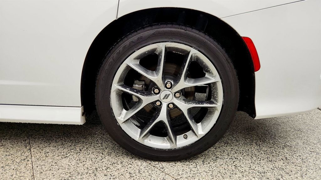 Used 2023 Dodge Charger GT w/ Technology Group image 9