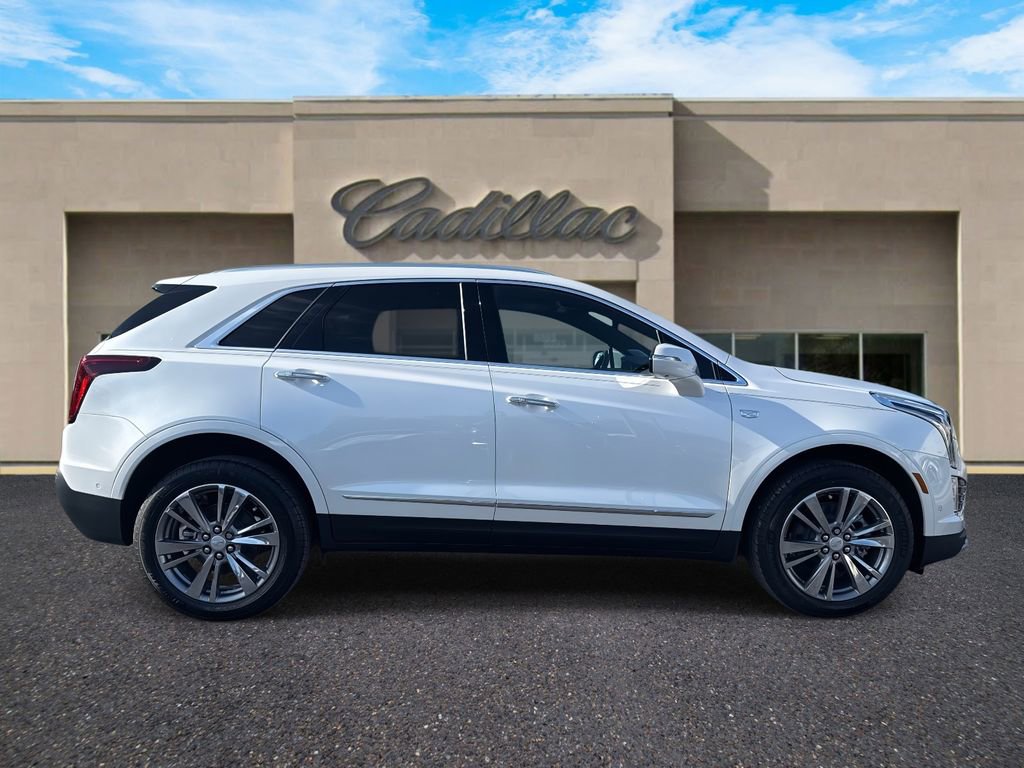 New 2026 Cadillac XT5 Premium Luxury w/ Driver Assist Package image 2