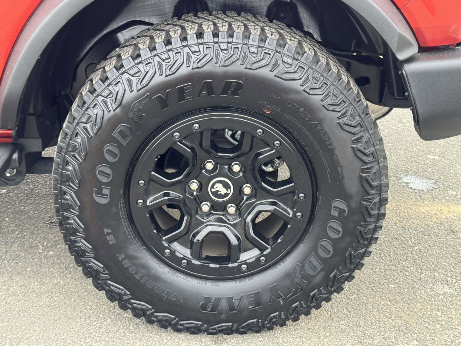 Used 2024 Ford Bronco Wildtrak image 11