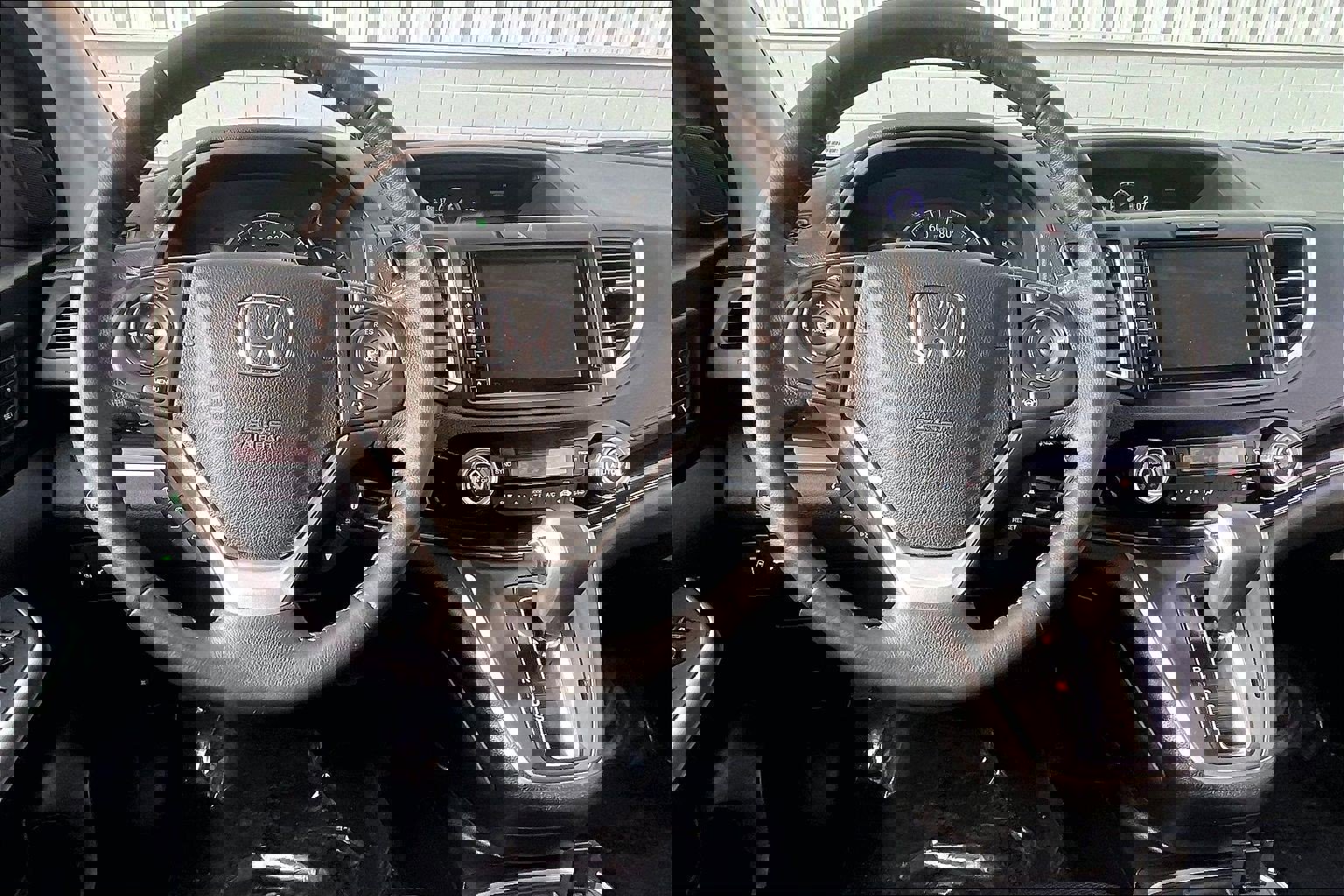 Used 2016 Honda CR-V Touring image 6