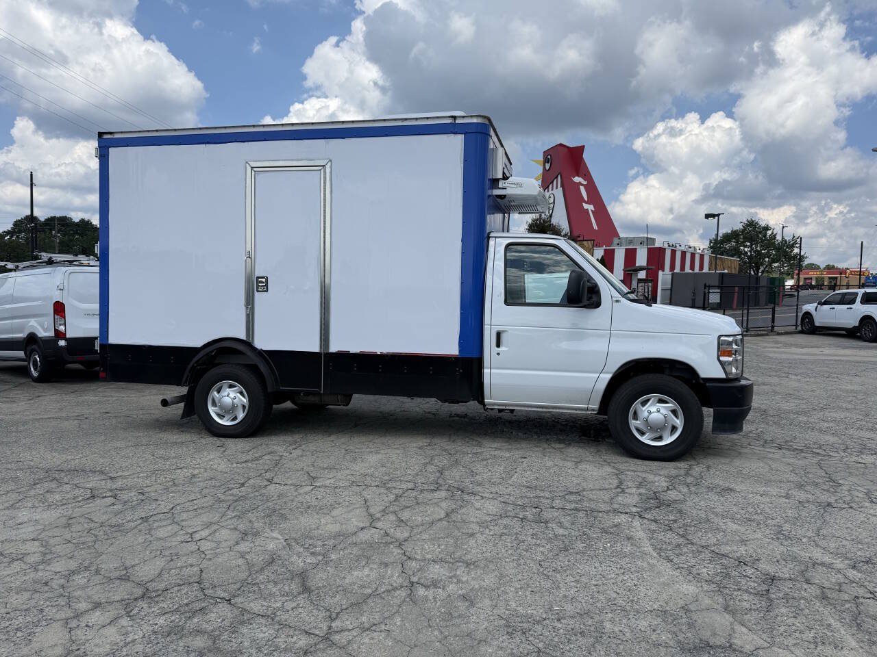 Used 2024 Ford E-350 and Econoline 350 Super Duty w/ Power Windows & Locks Group RWD image 2
