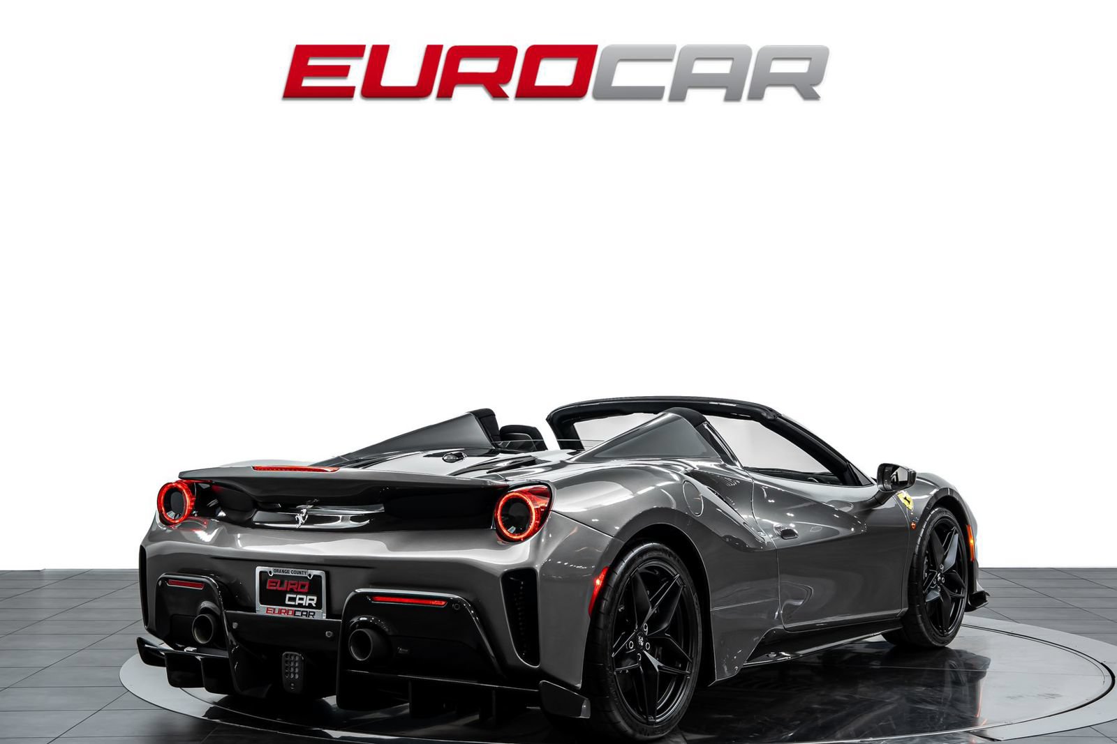 Used 2019 Ferrari 488 Pista Spider RWD image 6