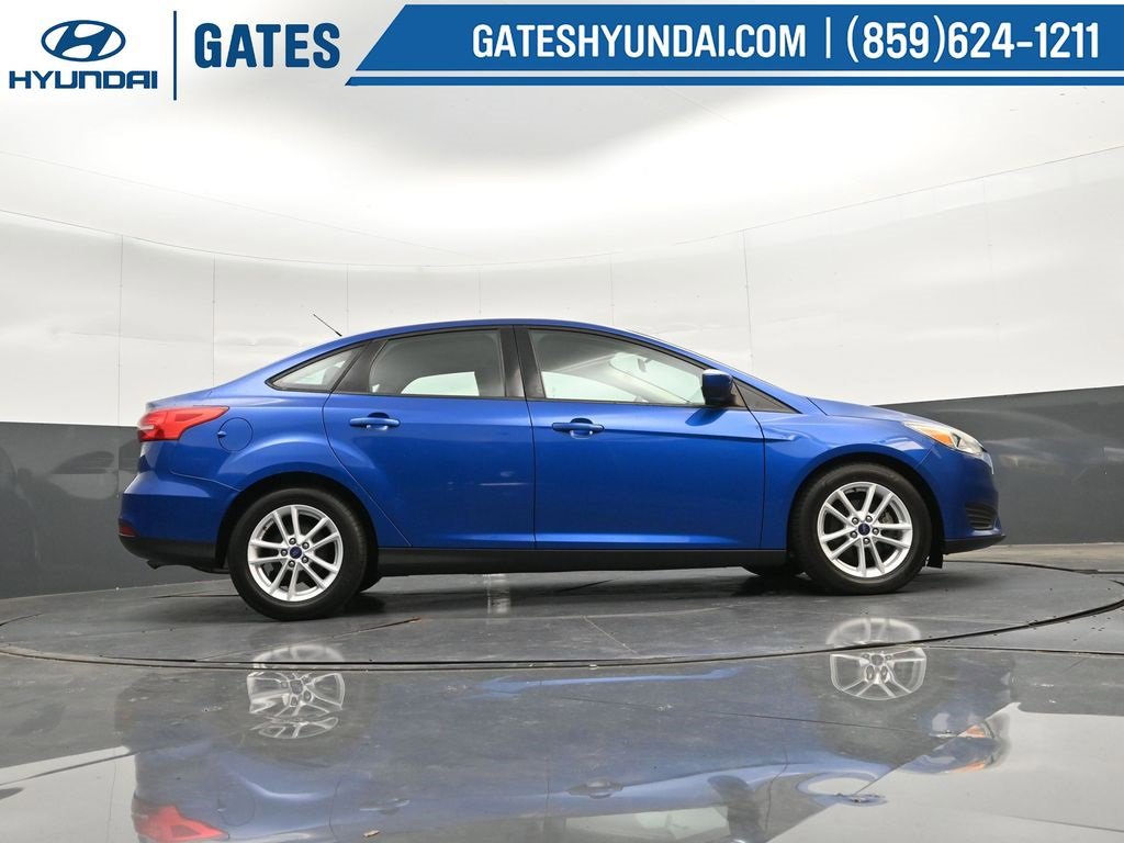 Used 2018 Ford Focus SE image 36