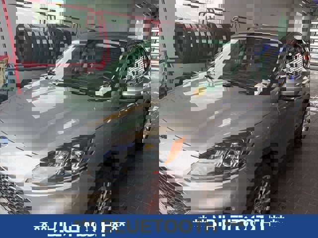 Used 2021 Ford Escape SE w/ Convenience Package image 4