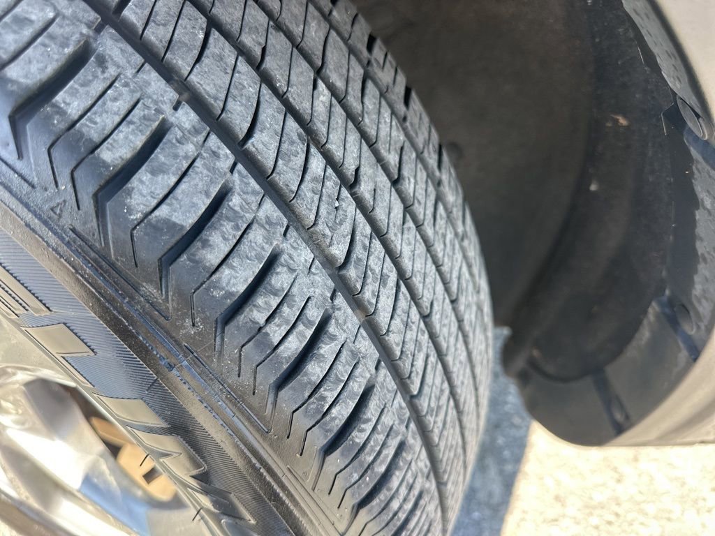 Used 2025 Ford Escape ST-Line image 29