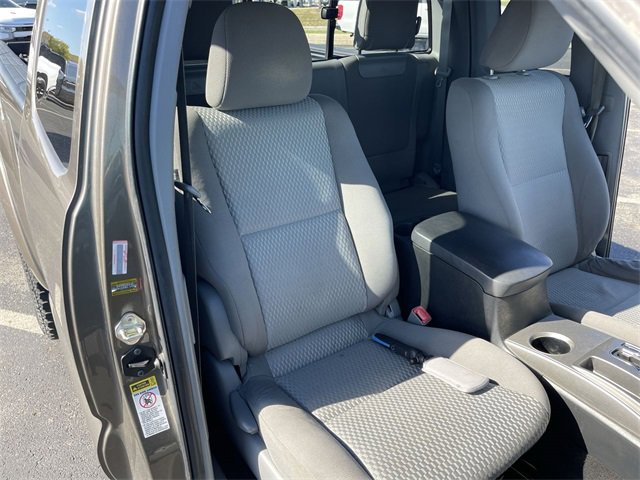 Used 2014 Toyota Tacoma 4x4 Access Cab image 23