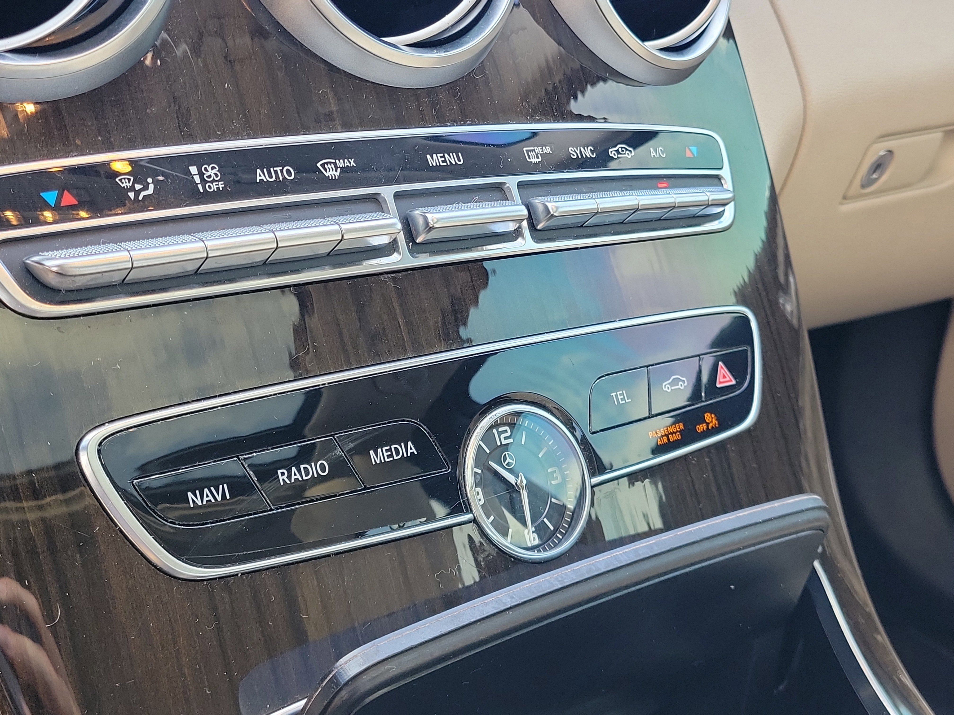 Used 2020 Mercedes-Benz C 300 4MATIC Sedan image 30