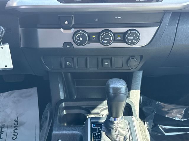 Used 2020 Toyota Tacoma SR5 image 23