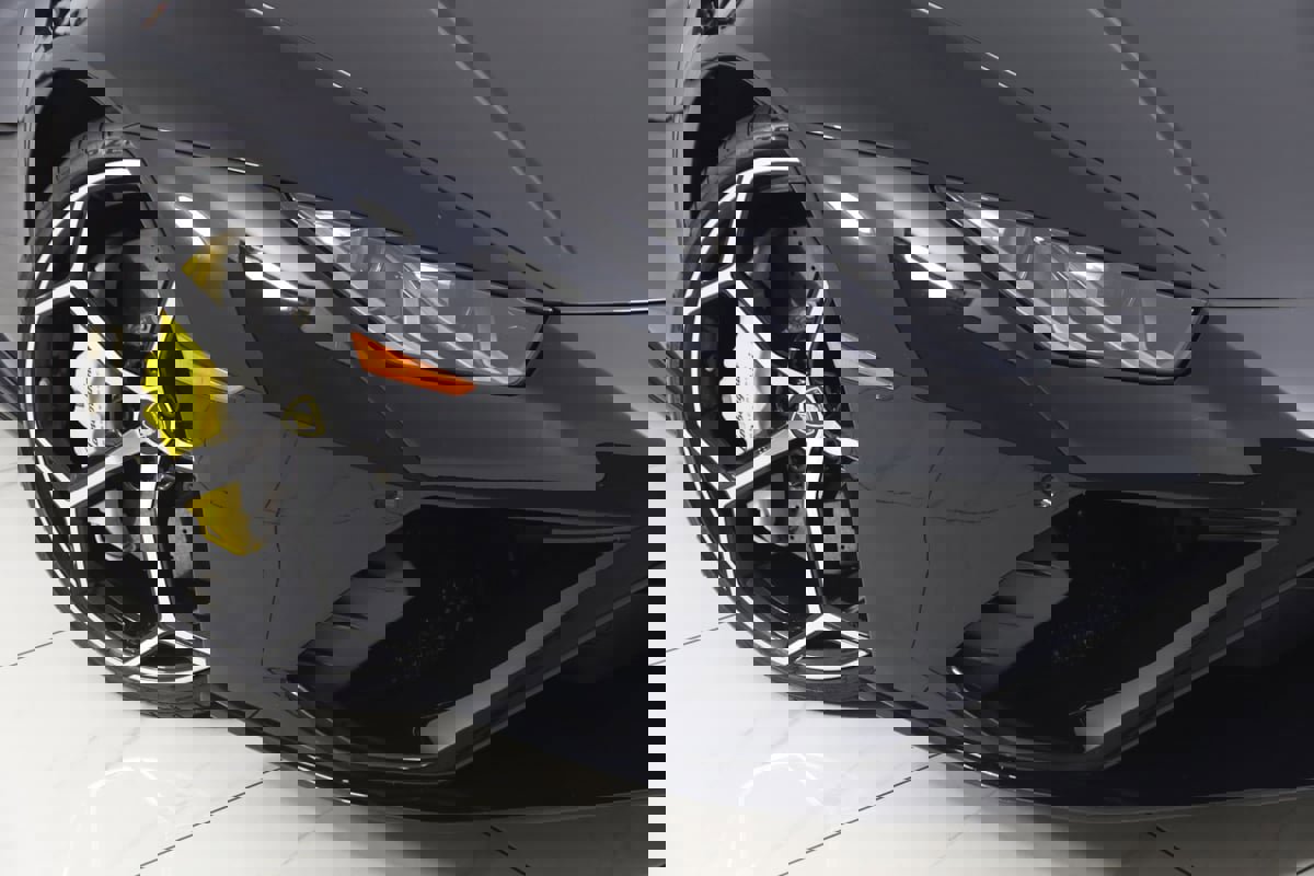 Used 2023 Lamborghini Huracan EVO image 24