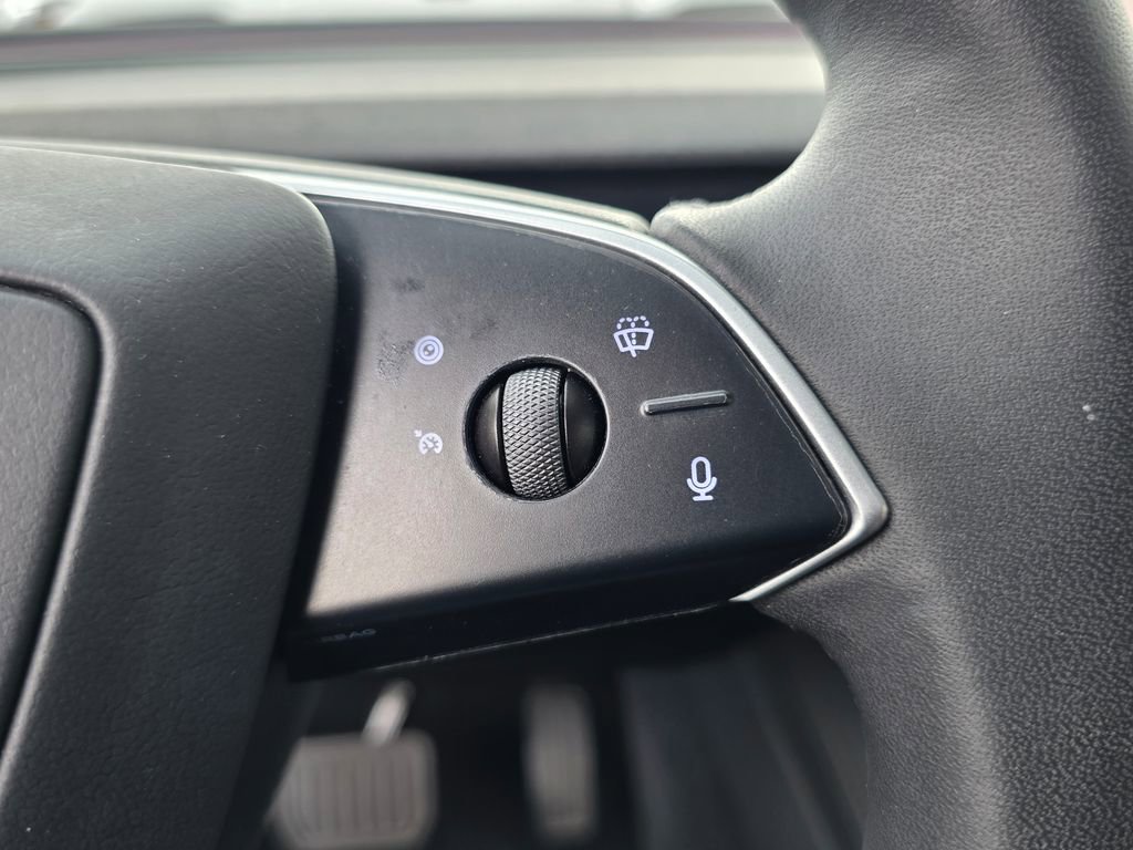 Used 2024 Tesla Model 3 Standard Range image 24