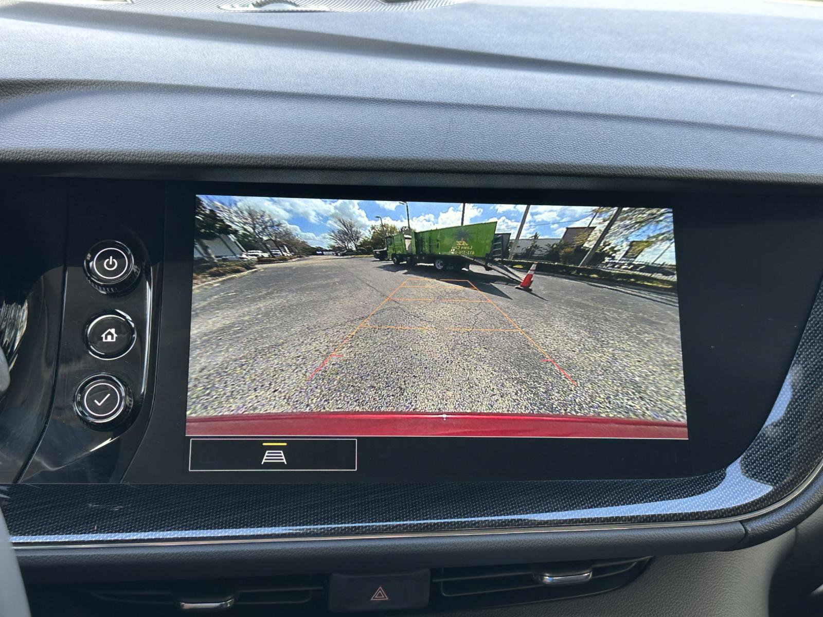 Used 2022 Buick Envision Preferred image 30