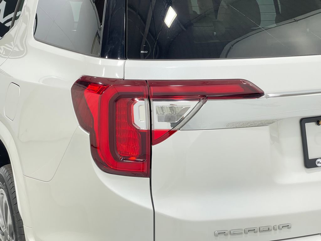 Used 2021 GMC Acadia Denali w/ Denali Technology Package image 35